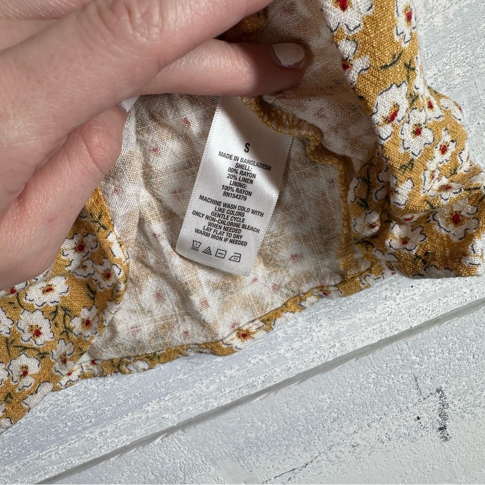 Yellow Floral Aeropostale Sundress with slit S - Picture 3 of 5